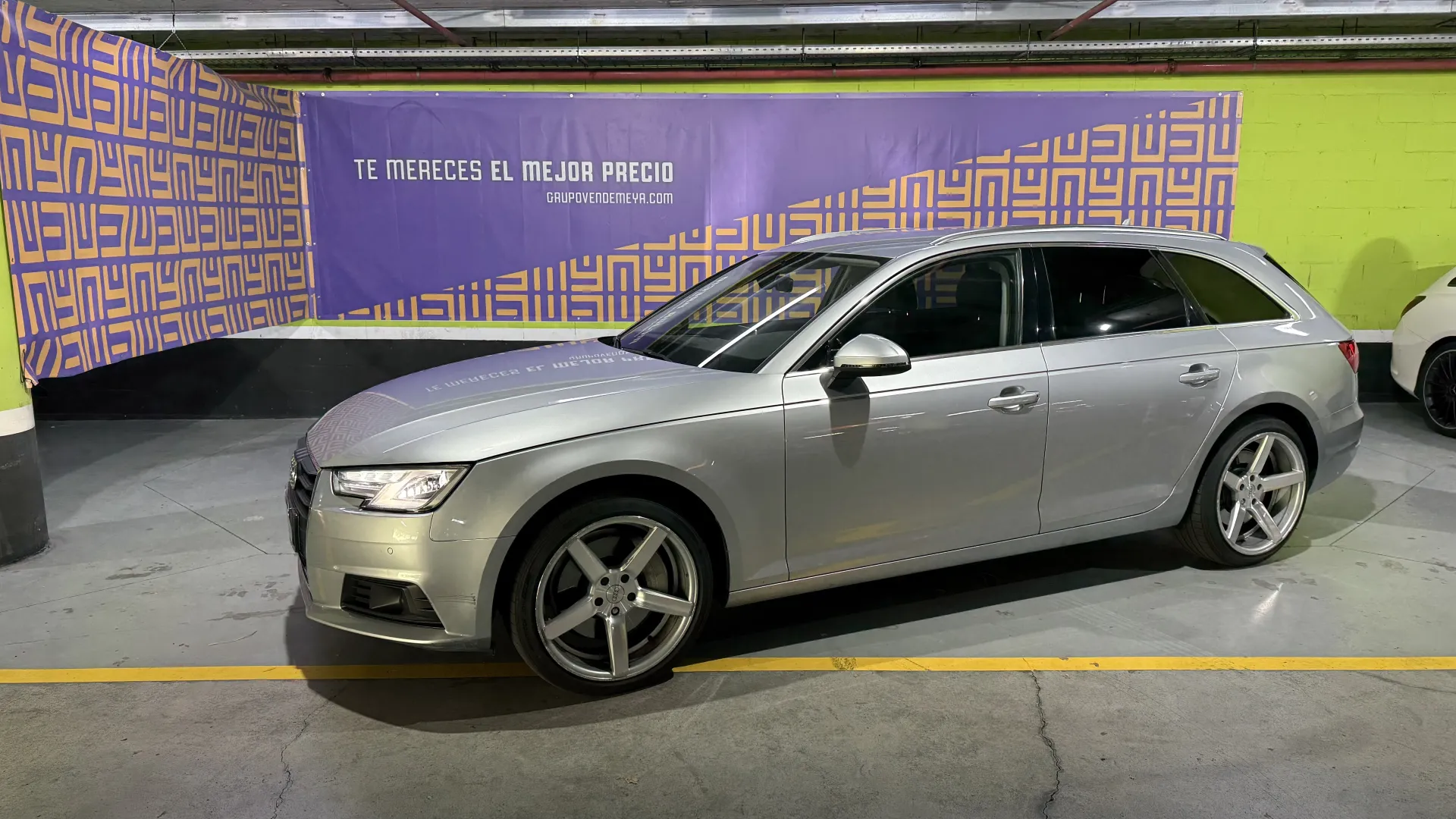 Audi A4 AVANT 3.0 TDI quattro 
