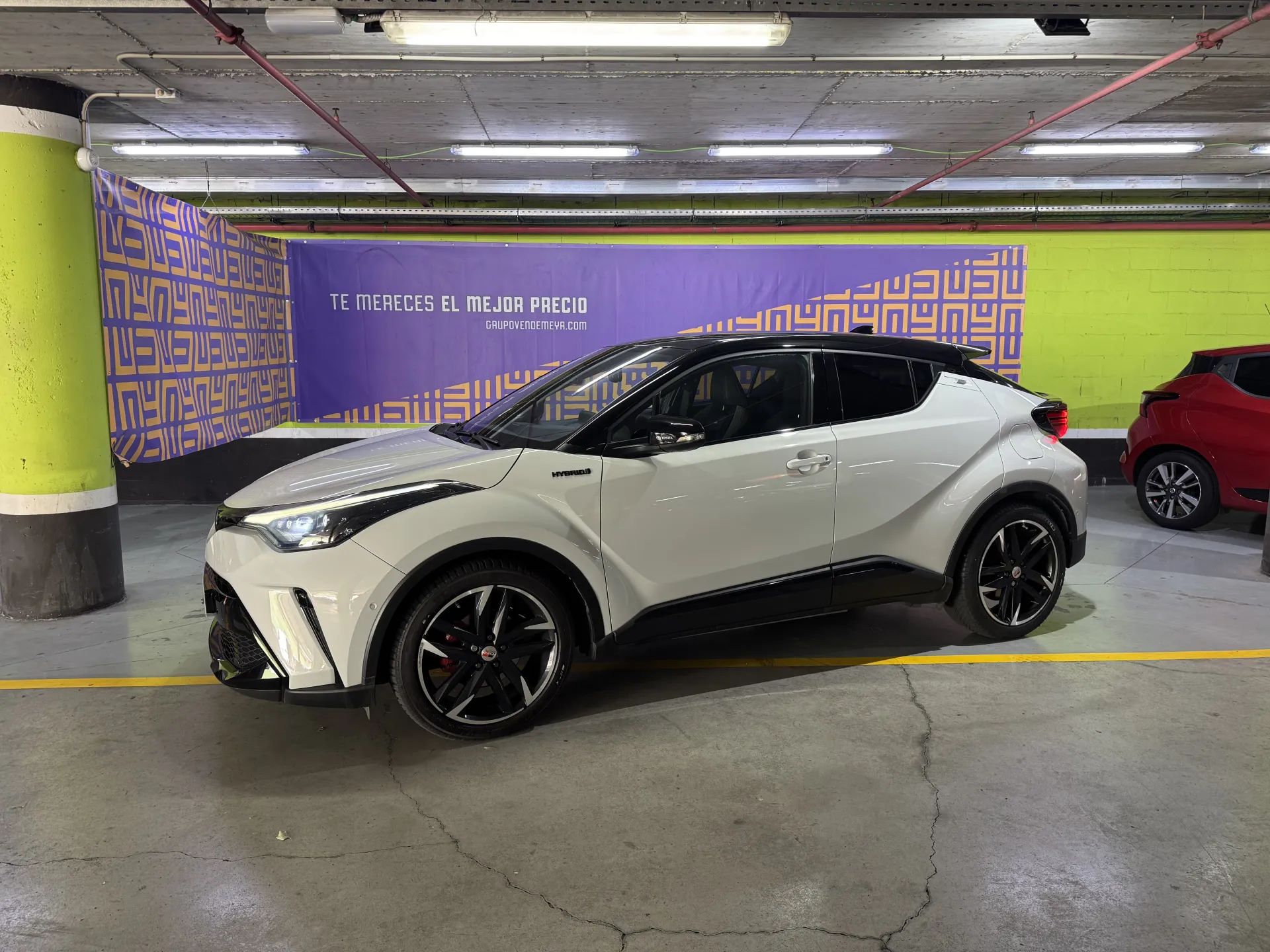 TOYOTA C-HR 2.0 180H (Variante AX1T)
