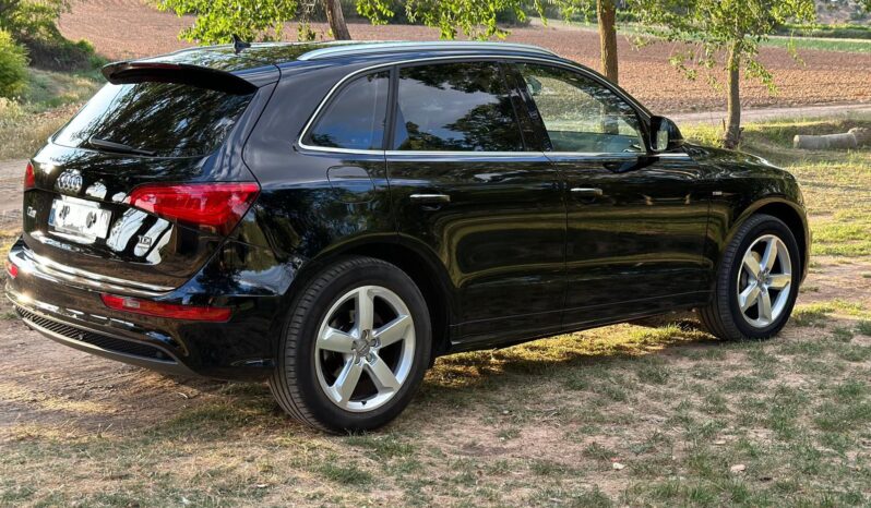 
								AUDI Q5 full									