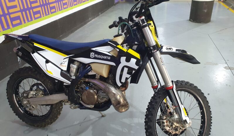 
								Husqvarna 250i año 2020 full									