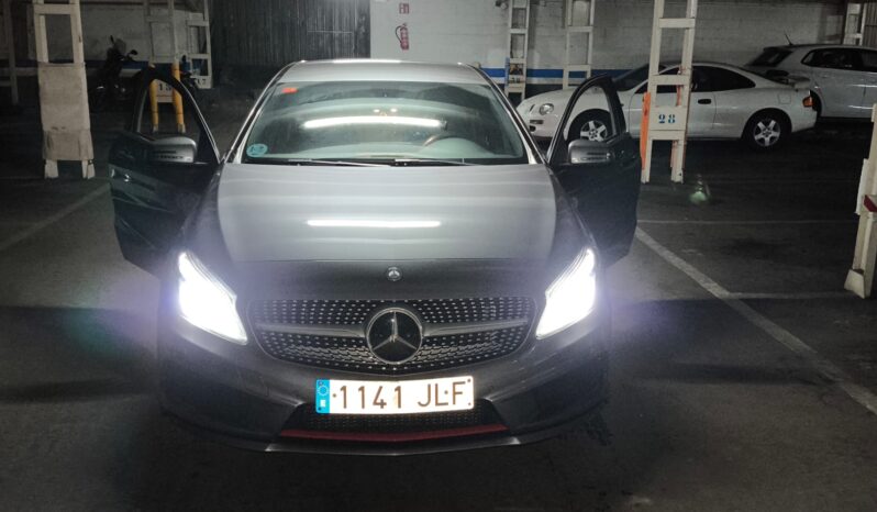 
								Mercedes-Benz Clase A 2015 full									