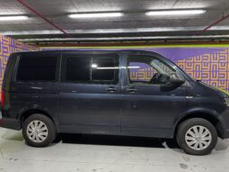 
										Volkswagen Caravelle Kombi larga full									