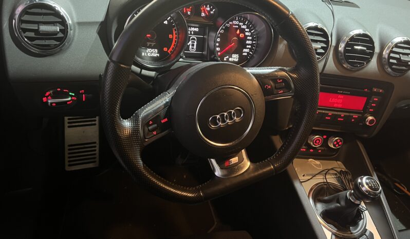 
								AUDI TT TDI S-LINE full									