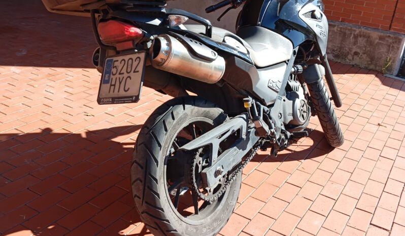 
								BMW G 650 GS full									