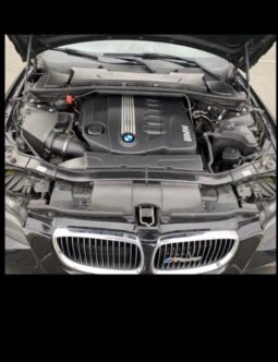 
										BMW Serie 3 full									