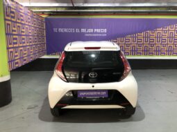 
										Toyota Aygo 2015 full									