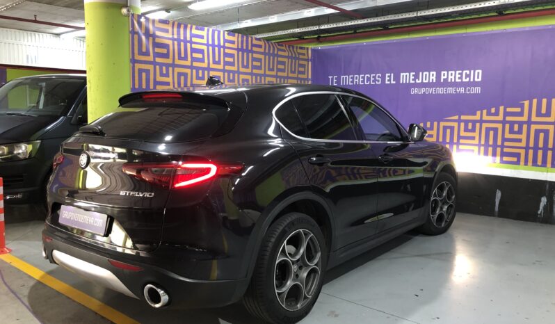 
								ALFA ROMEO Stelvio 2.2 Diesel full									