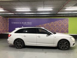 
										Audi A4 2018 full									