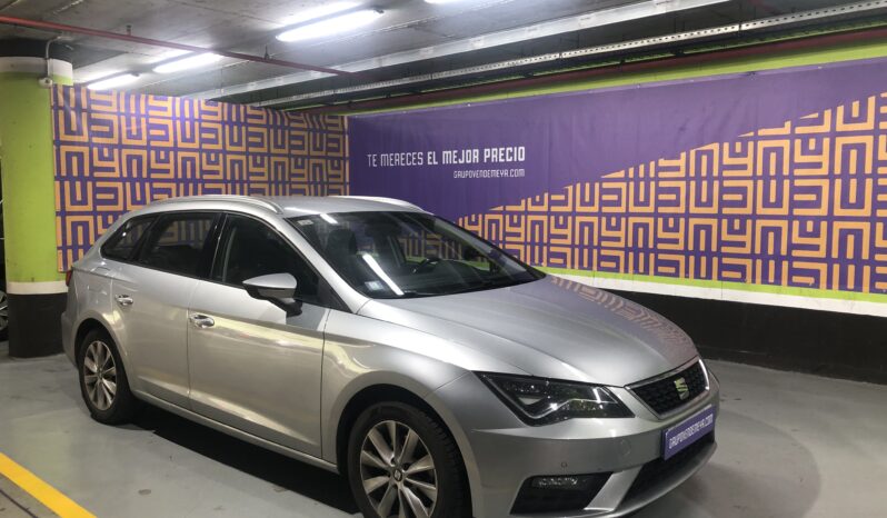 
								SEAT Leon ST familiar full									