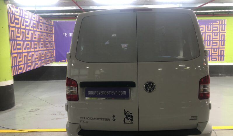 
								Volkswagen Transporter full									