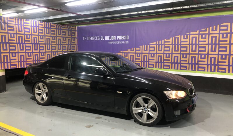 
								BMW Serie 3 full									