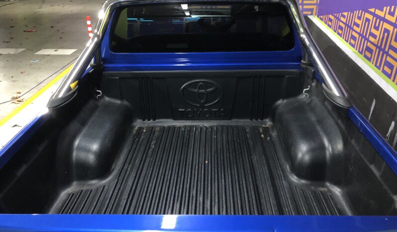 
								Toyota – Hilux full									