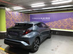 
										Toyota C-HR full									