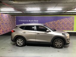 
										Hyundai Tucson Hybrid full									