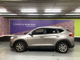 
										Hyundai Tucson Hybrid full									