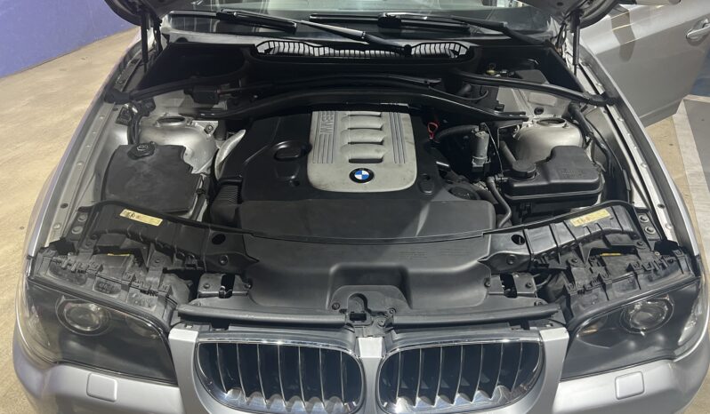 
								BMW X3 3.0 full									