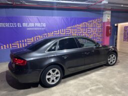 
										AUDI A4 full									