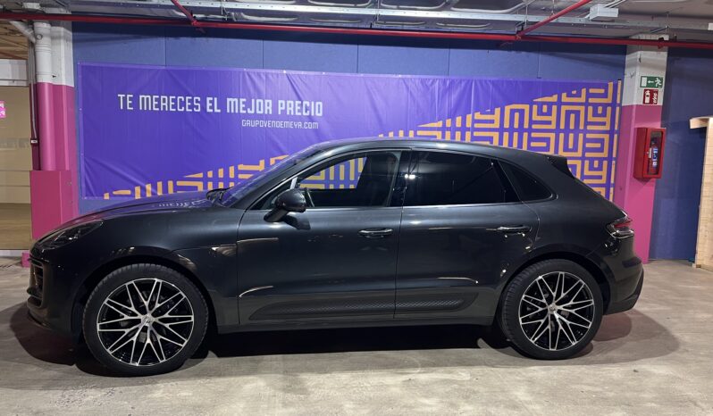 
								PORSCHE  MACAN full									