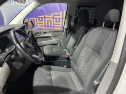 
										Volkswagen Caravelle full									