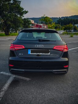 
										Audi A3 Sportback full									