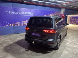 
										Volkswagen Touran full									