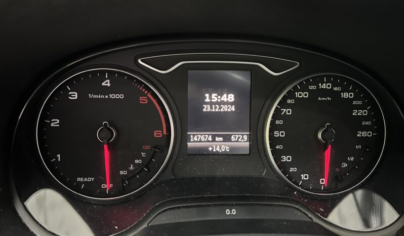 
								Audi A3 Sportback S-Line full									