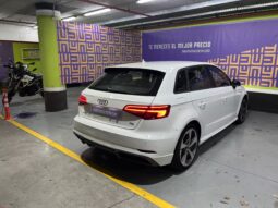 
										Audi A3 Sportback S-Line full									