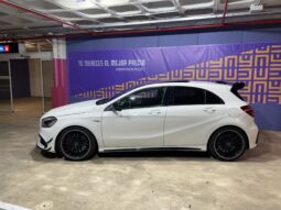 
										Mercedes-Benz A45 AMG full									