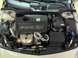 
										Mercedes-Benz A45 AMG full									