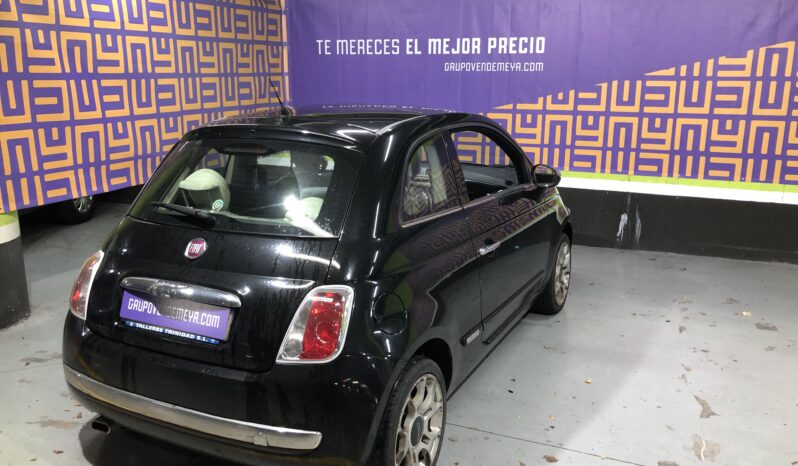 
								Fiat 500 full									