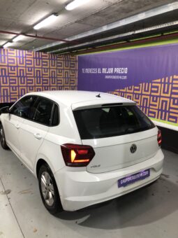 
										Volkswagen Polo full									