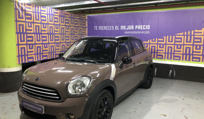 
								Mini Countryman full									