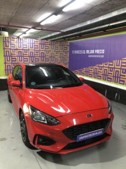 
										Ford Focus ST Line full									