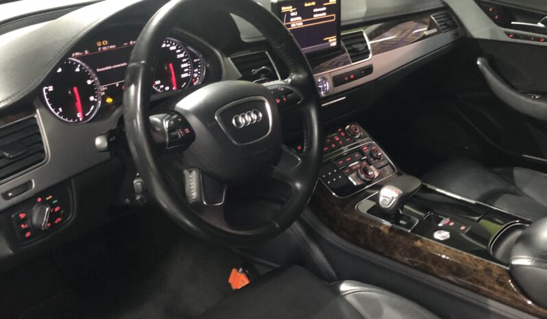 
								Audi A8 4.2 TDI full									