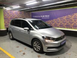 
										Volkswagen Touran full									