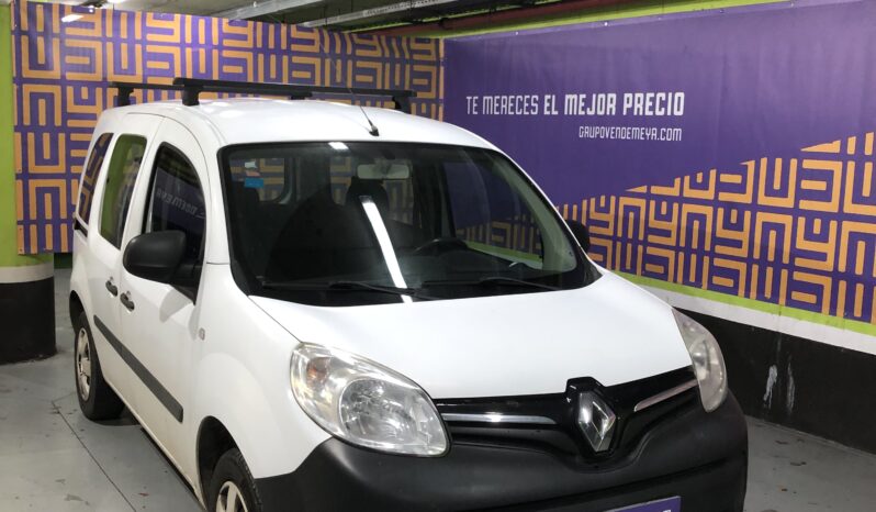 
								Renault Kangoo full									