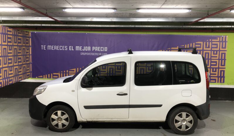 
								Renault Kangoo full									