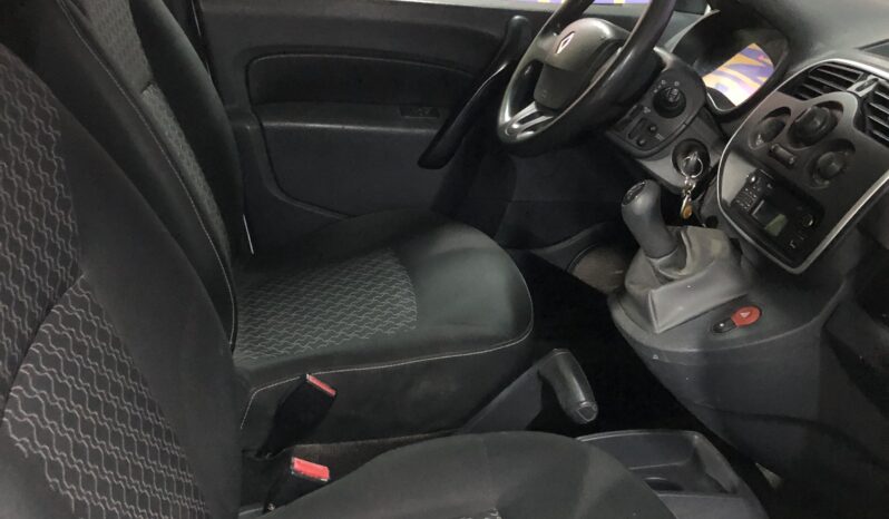 
								Renault Kangoo full									