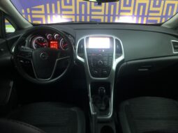 
										Opel Astra full									