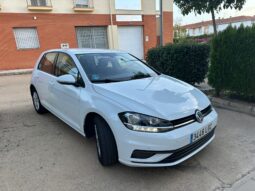 
										Volkswagen Golf full									