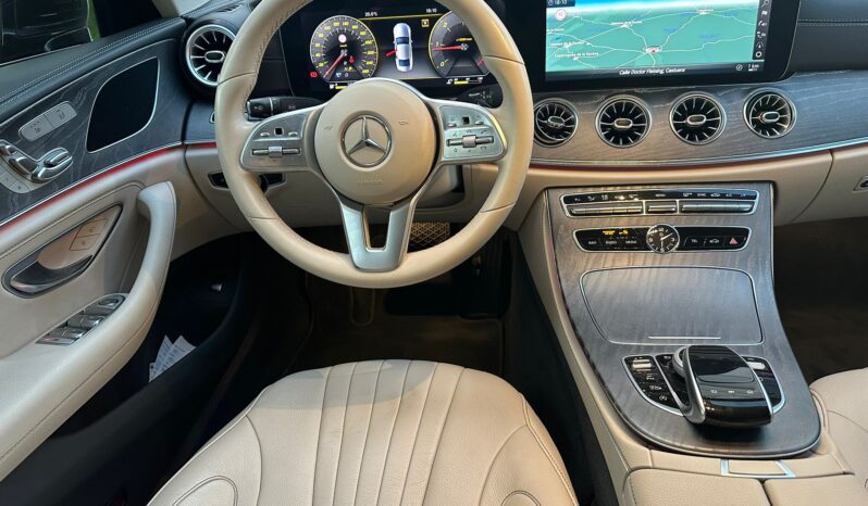 
								Mercedes-Benz CLS 300d full									