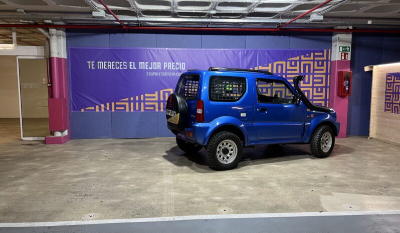 
								Suzuki Jimny full									