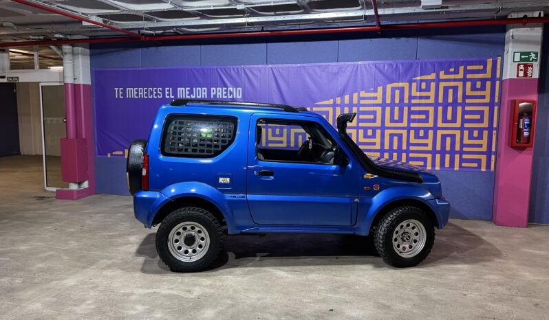 
								Suzuki Jimny full									