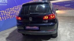 
										Volkswagen Tiguan full									