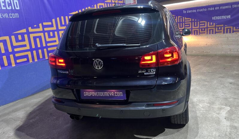 
								Volkswagen Tiguan full									