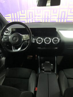 
										Mercedes Benz Clase B 200 full									